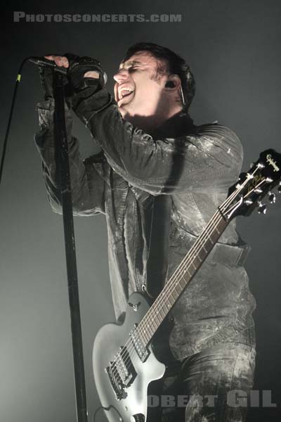 NINE INCH NAILS - 2007-02-22 - PARIS - Olympia - 